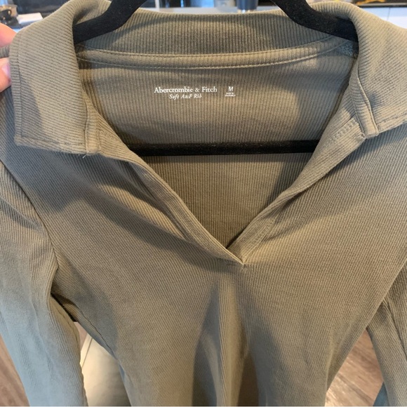 Abercrombie Olive Green Long-Sleeve Collar Bodysuit - Picture 9 of 9